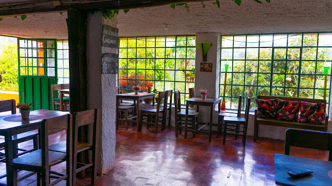 Opinii despre Tiro Fijo - La Carreta în Gualaceo - Gastronomía y hostelería