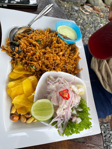 Máncora Marisquería "El Tena" - Tena