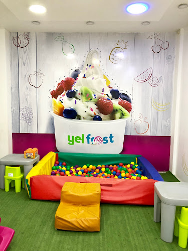 Opinii despre yelfrost Frozen yogurt & treats în Babahoyo - Gastronomía y hostelería
