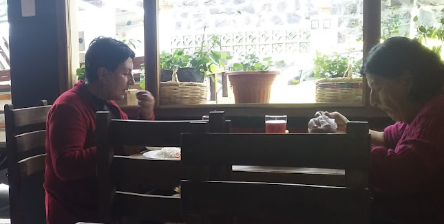 RUSTAFFET - Baños de Agua Santa