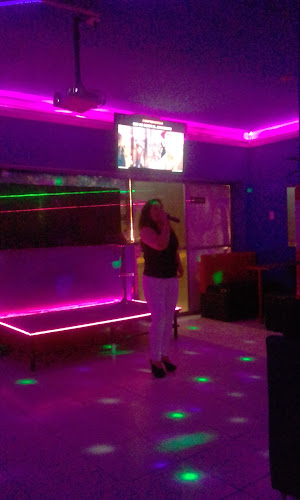 Comentarii opinii despre BLUES BAR 2