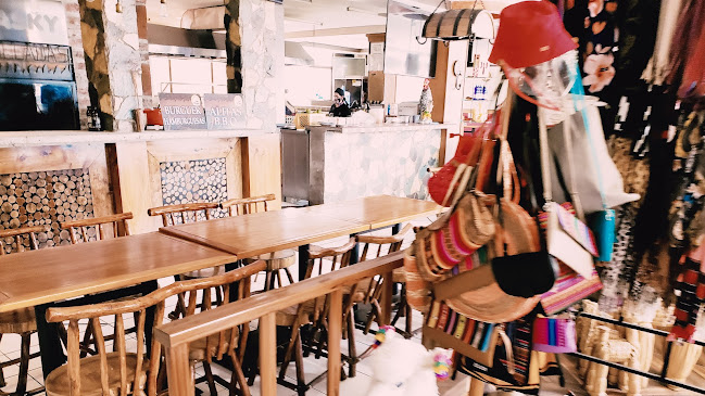 Chasky Kfé - Restaurante Mini Market Boutique - Gastronomía y hostelería