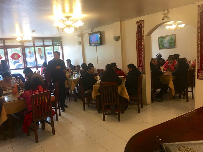 EC Latacunga Atahualpa y Ayacucho frente Aki del Sur