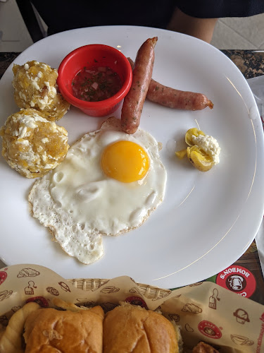 Av. Samborondón, Samborondón 092301