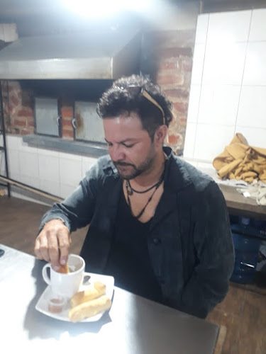 VICTOR CARTAGENA, Cayambe