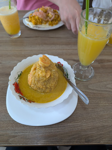 Opinii despre Cafeteria y Restaurante Bolivar în Quito - Gastronomía y hostelería