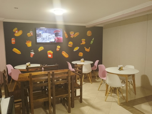 Puki Ice Heladeria y Cafetería