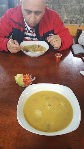 Opinii despre "Tradicion" Patio De Comidas în Ambato - Gastronomía y hostelería