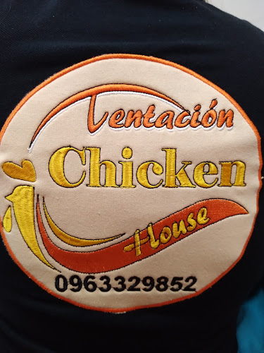 Calle Roca fuerte entre av. bolivar y, Rafael Arellano, Tulcán 040102