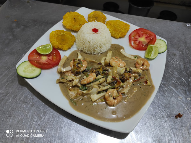 Restaurate TIERRA DE DELFINES 100%MANABA