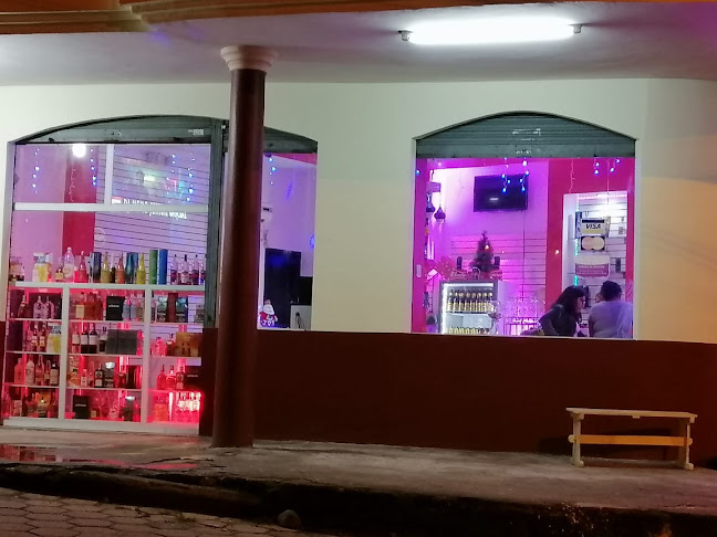 LA ESQUINA, Licorería - Tena