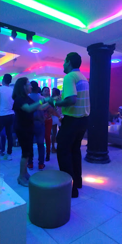 Opinii despre Club Vip în Naranjal - Gastronomía y hostelería