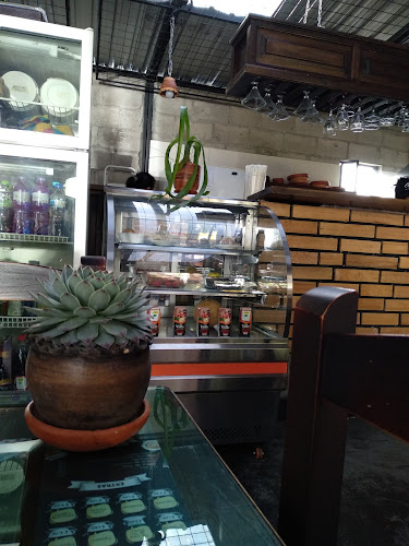 Opinii despre El Café de Las Flores în Quito - Gastronomía y hostelería