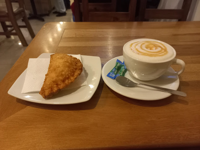 Comentarii opinii despre Cafetería PONCHES & CREPES