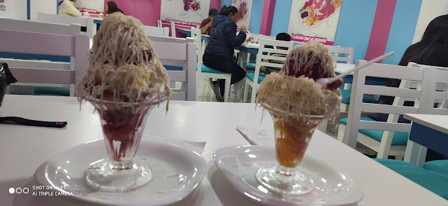 Comentarii opinii despre Helados con Queso (Fruti Crean)