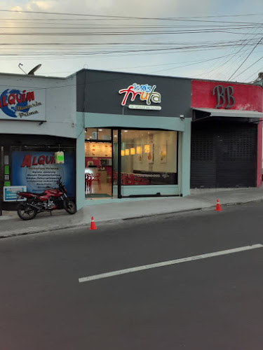 VGG7+J89, Av del Maestro, Quito 170144