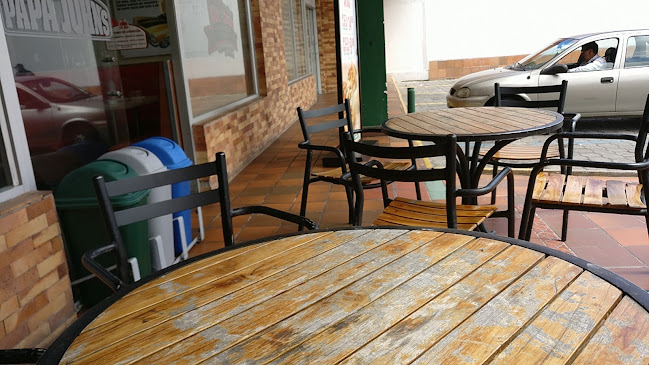 Avenida General Enriquez, Quito 171102