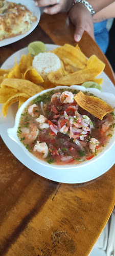 Opinii despre Chachita în Pedernales - Gastronomía y hostelería