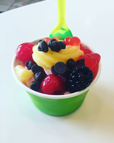 Comentarii opinii despre 4 Seasons Frozen Yogurt