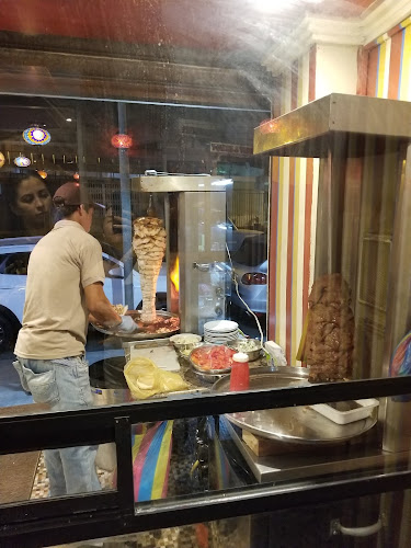 Guayacanes, Urdesa, Guayaquil Av. 30 Guayacanes, 2do Pasaje 29 NO &, Guayaquil 090507