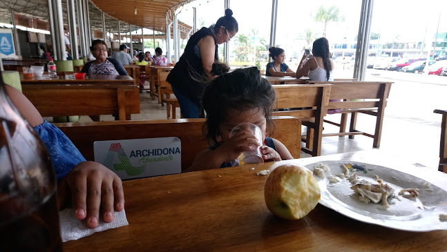 Patio De Comidas Archidona - Archidona