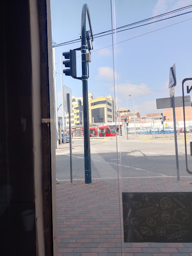 El Tipico Pan De Ambato - Gastronomía y hostelería