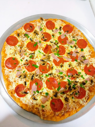 Opinii despre Rich Pizza Gourmet în Guayaquil - Gastronomía y hostelería