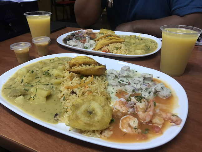 Opinii despre Mar Adentro în Quito - Gastronomía y hostelería