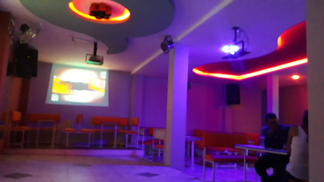 Discoteca "Los Techos" - Gastronomía y hostelería