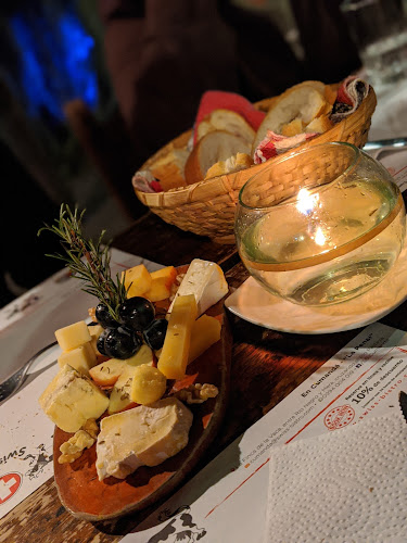 Luis A. Martinez, y, Baños de Agua Santa 180250