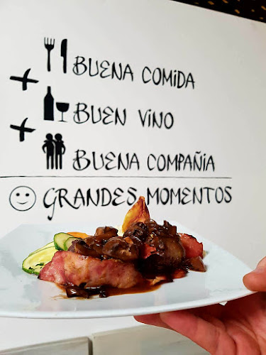 AMARELO CAFE RESTAURANTE - Baños de Agua Santa