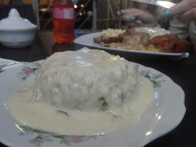 Ruchis Moros & Grill - Gastronomía y hostelería