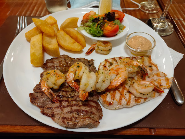 Ali's Parrilladas & Pizzeria - Gastronomía y hostelería