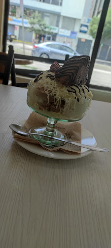 Comentarii opinii despre Bogati | Helados con Queso