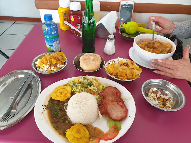 Av. de la Prensa N51-140, Quito 170521