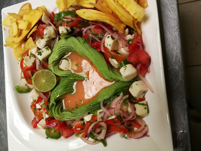 MARISQUERÍA RESTAURANT "REINA DEL CISNE" - Naranjal