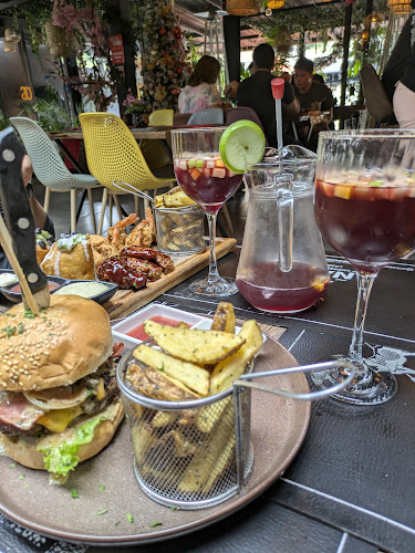 Ñatos Smoked & Grill House