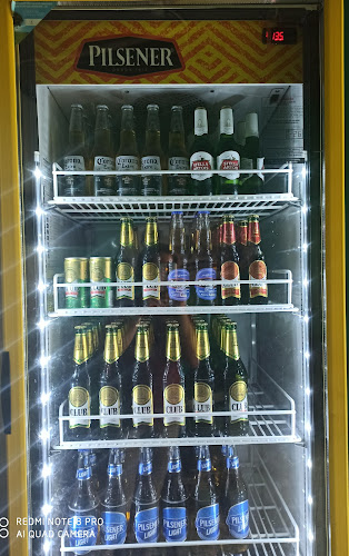 Cevichería "El Gato con Botas"