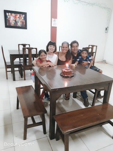 Av León Febres Cordero Ribadeneyra 66, Guayaquil 091910