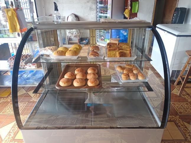 Comentarii opinii despre Panadería Dulces Bebidas y Snacks.