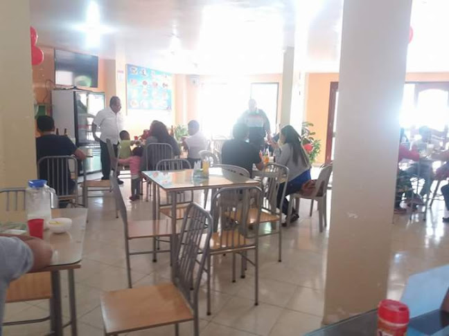 2Q7P+PH8, La Cruz, Loja