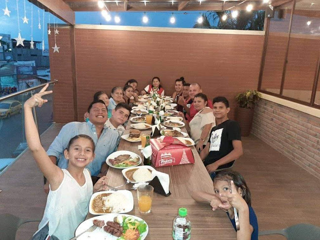 Los Bolones De Don Reyna