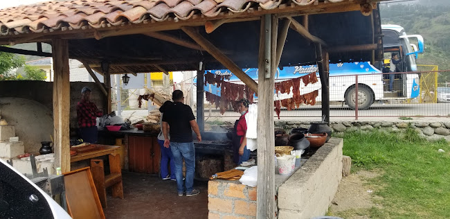 PauTi Restaurante Típico