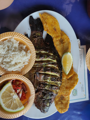 Opinii despre Paradero VISTA HERMOSA în Moravia - Gastronomía y hostelería