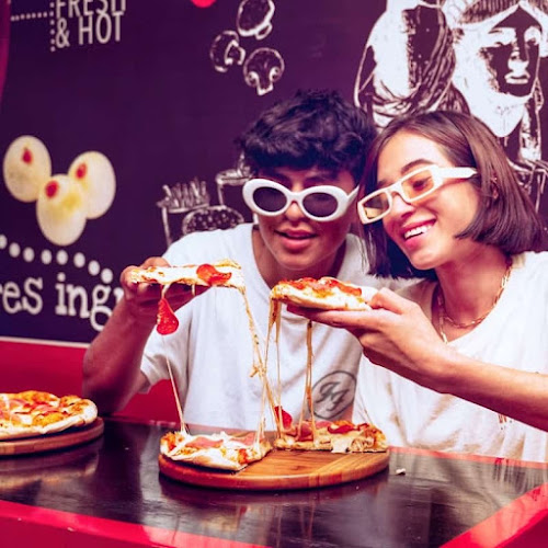 C. Antonio José de Sucre, Otavalo 100450