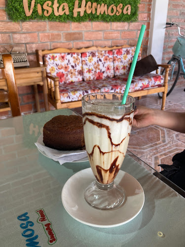 8V4G+G56, Av. Atahualpa, Ibarra