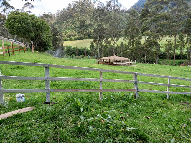 Granja y Restaurante Magia del Tahuando