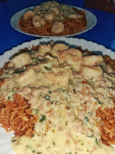 C. Bolívar &, Otavalo