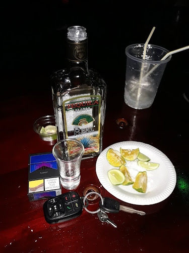 Bototo Lounger Bar - Guayas