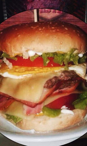 Viejo Oeste Bar&Grill - Nueva Loja